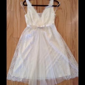 Hitherto white lace wedding event STUNNING 6